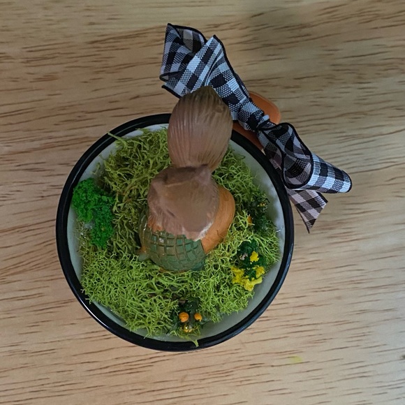 Handcrafted Little Squirrel Scene on Little Demitasse Cup - Picture 11 of 12